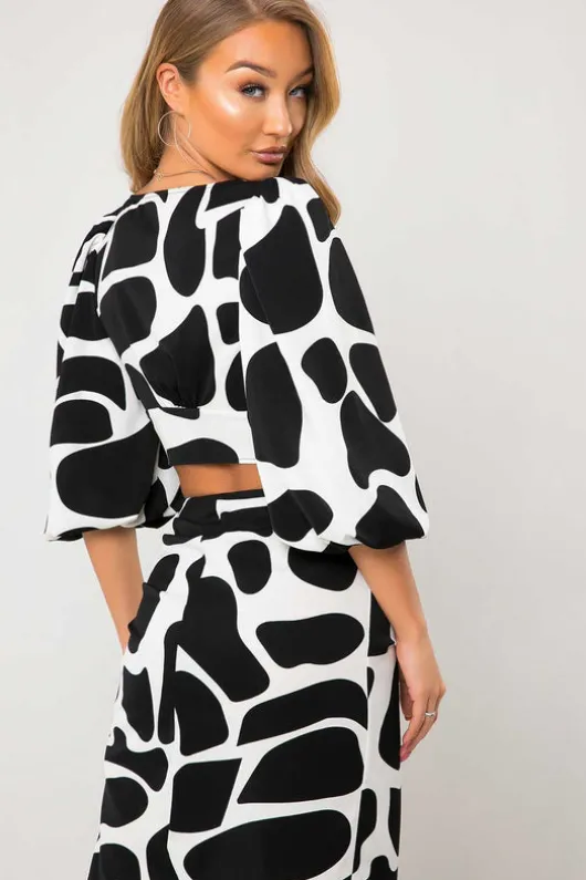 Giselle Black Giraffe Animal Print Crop Top